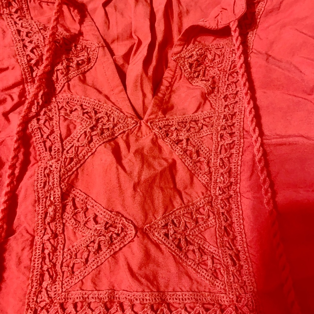 Top - Picture 2 of 3